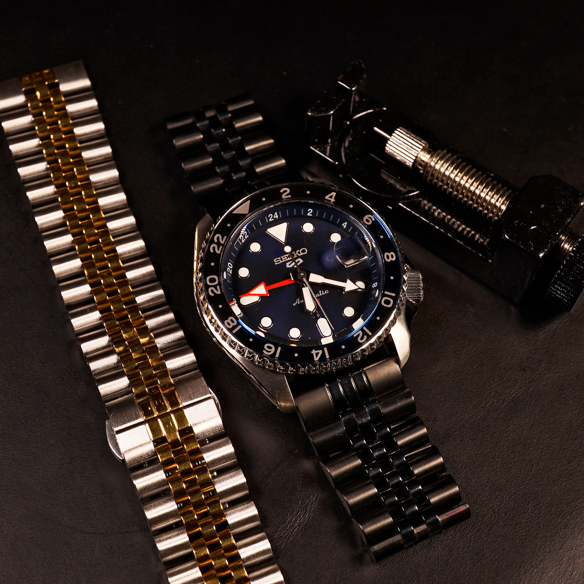 Jubilee Metal Strap in Black