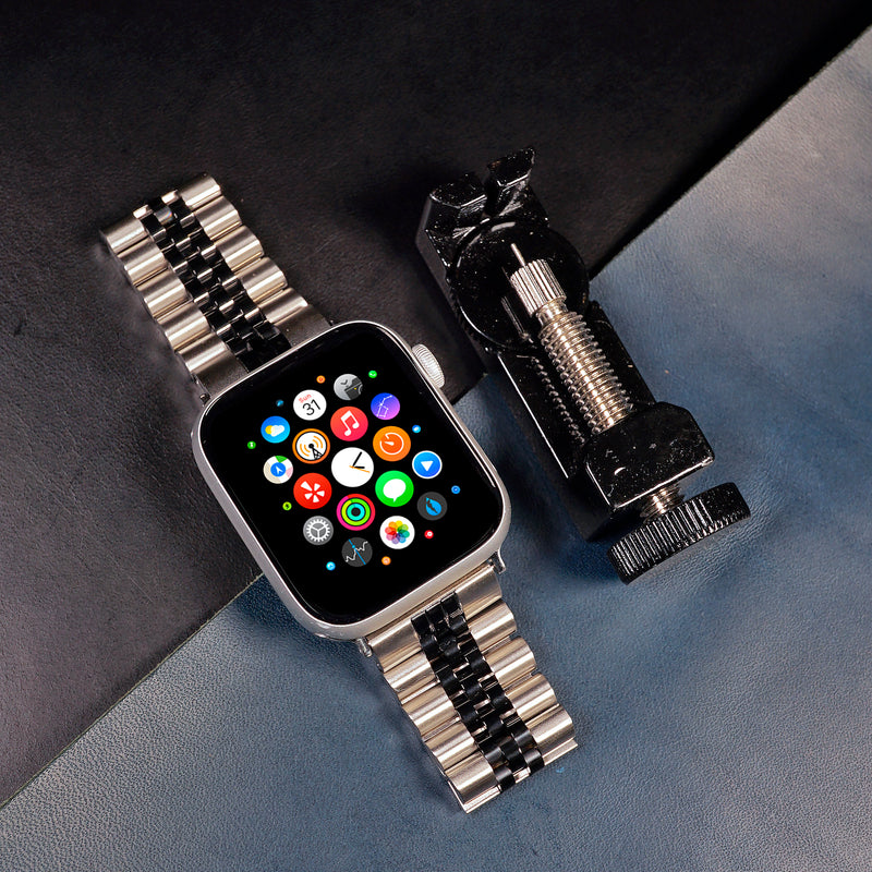 Jubilee Metal Strap in Silver and Black (Apple Watch)