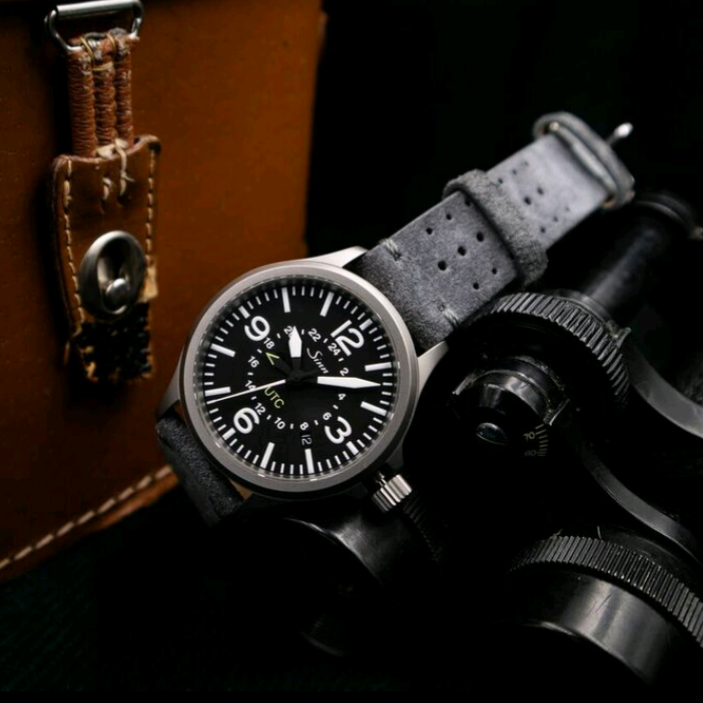 Premium Rally Suede Leather Watch Strap in Grey